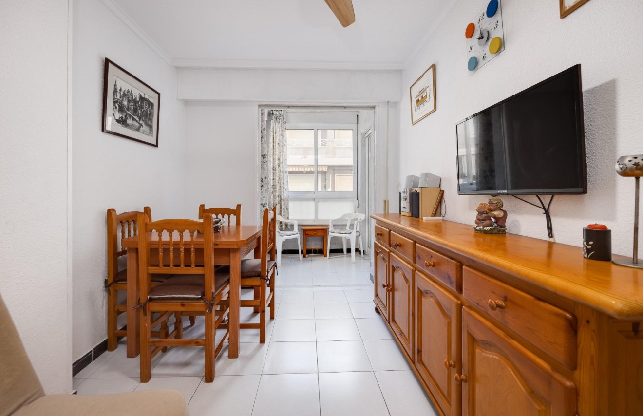 Reventa - Apartamento - Torrevieja - Playa de los Locos
