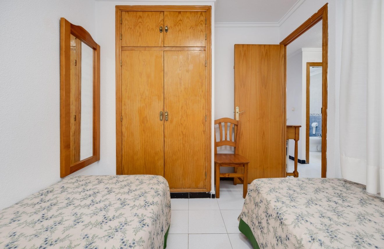 Reventa - Apartamento - Torrevieja - Playa de los Locos