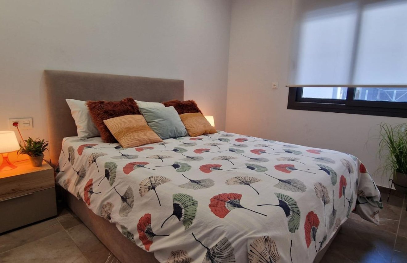 Reventa - Apartamento - Torrevieja - Centro
