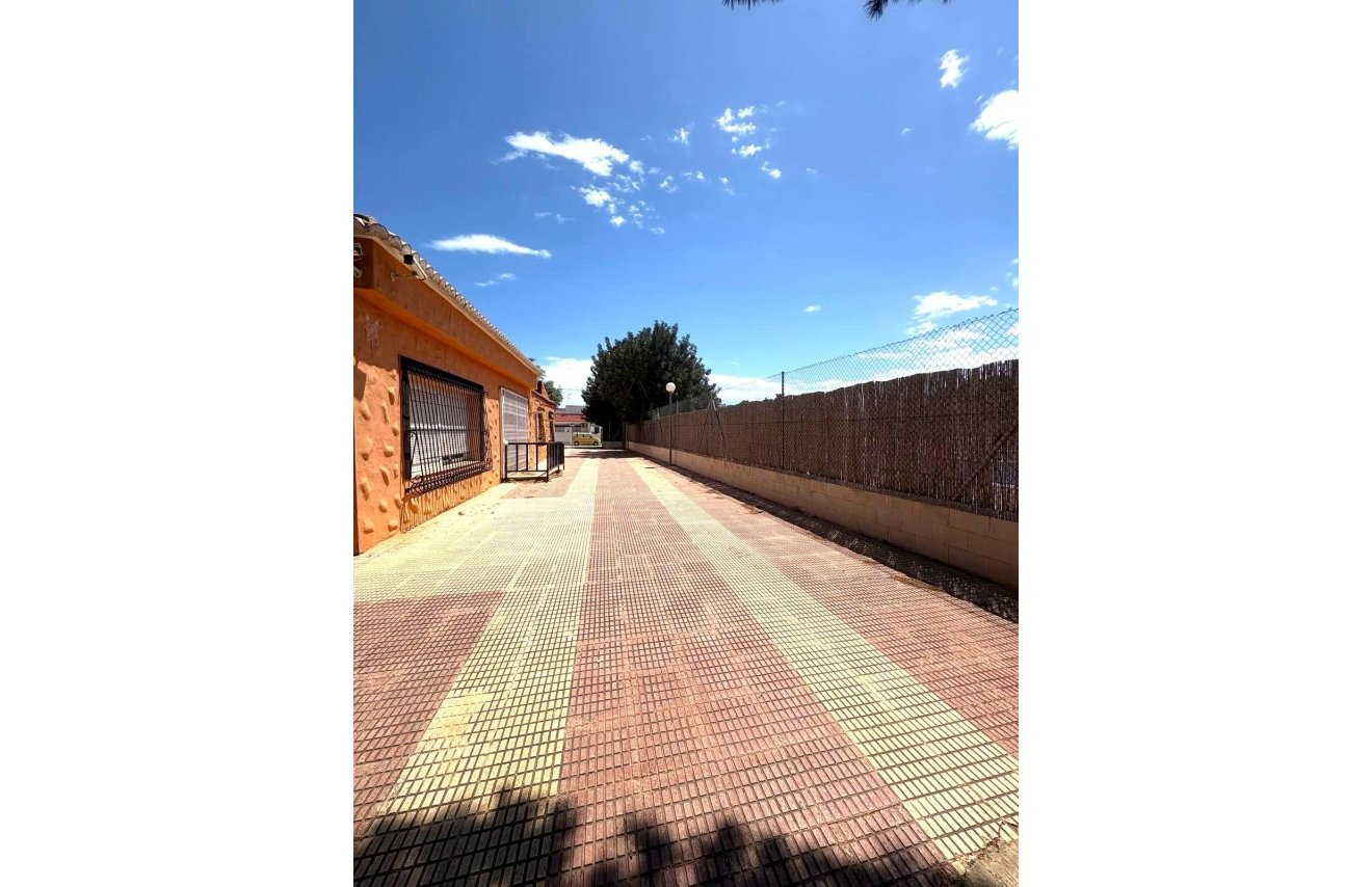 Reventa - Casa Tipo Dúplex - Torrevieja - El limonar