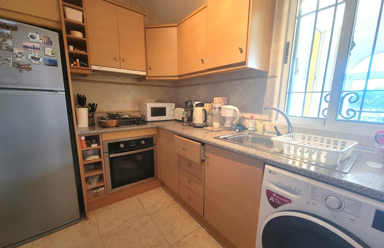 Resale - Townhouse - Los Montesinos - Los Montesinos - Urb. La Herrada