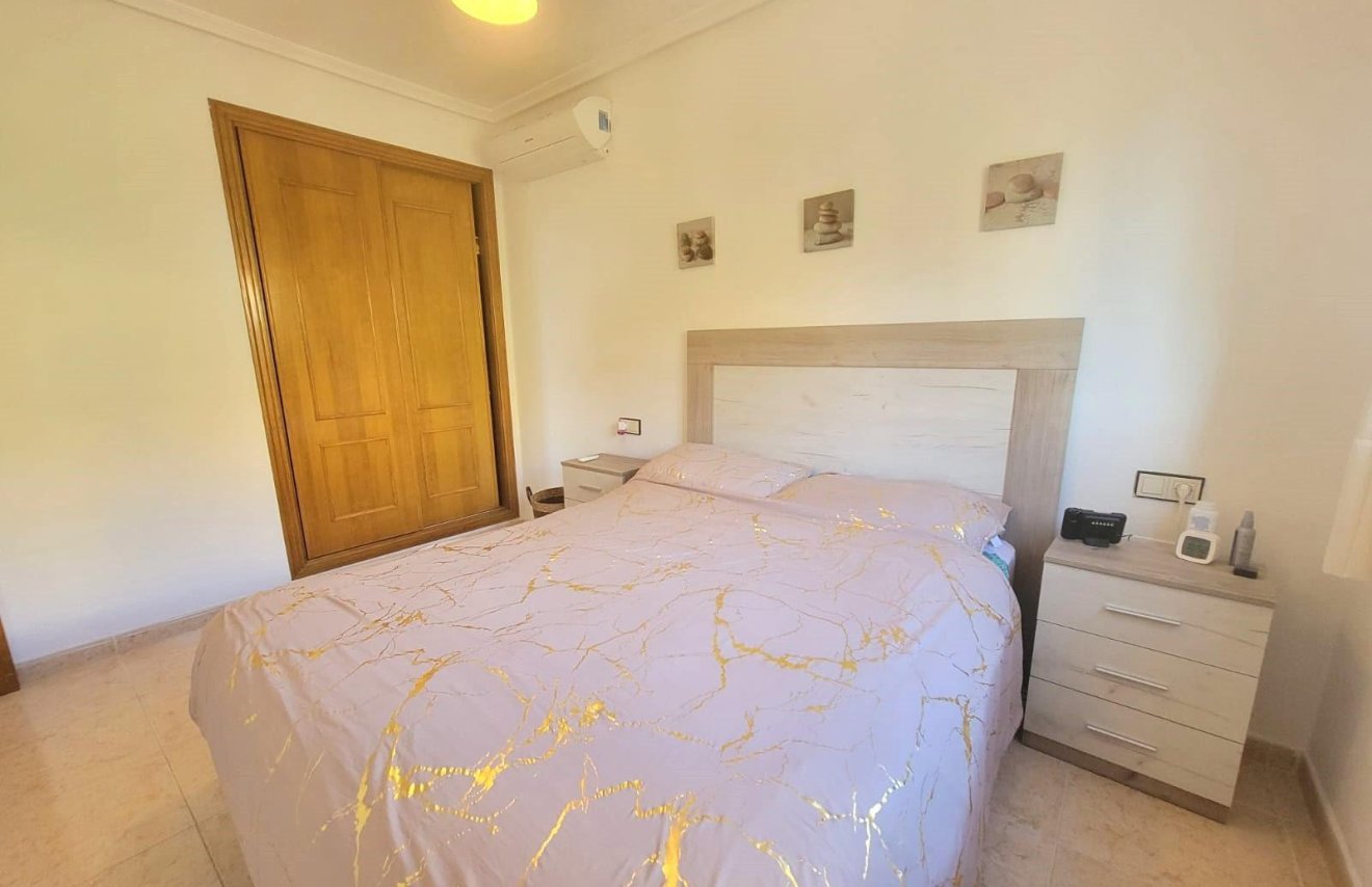 Resale - Townhouse - Los Montesinos - Los Montesinos - Urb. La Herrada