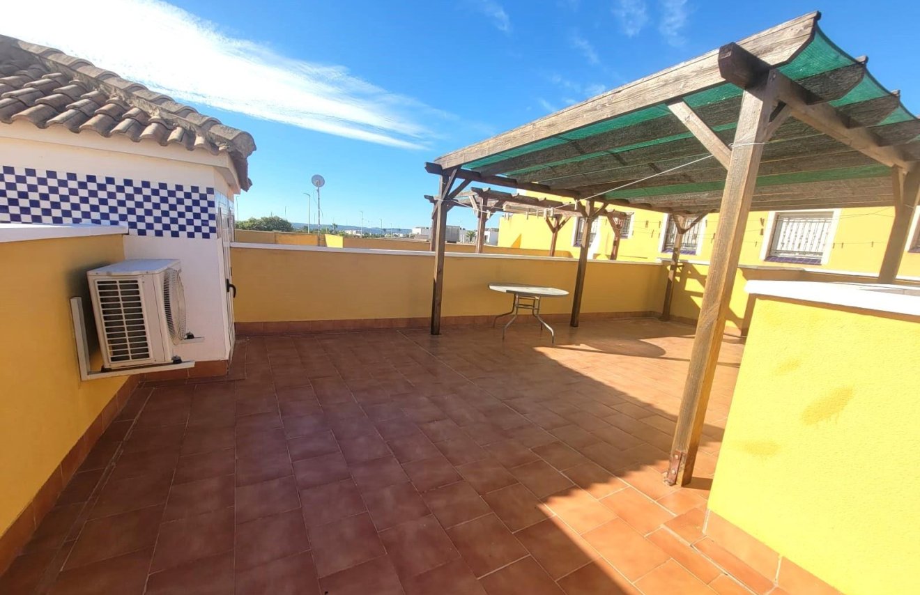 Resale - Townhouse - Los Montesinos - Los Montesinos - Urb. La Herrada