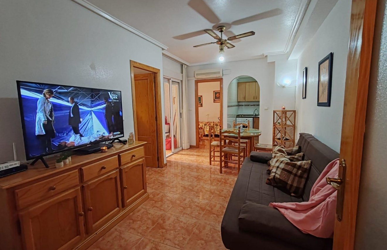 Reventa - Apartamento - Torrevieja - Playa del Cura