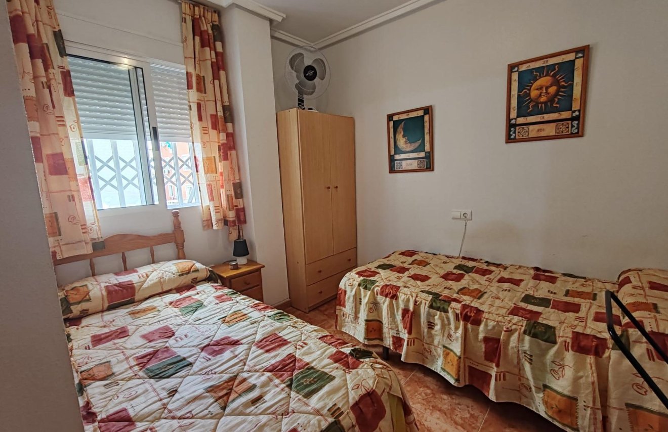 Reventa - Apartamento - Torrevieja - Playa del Cura