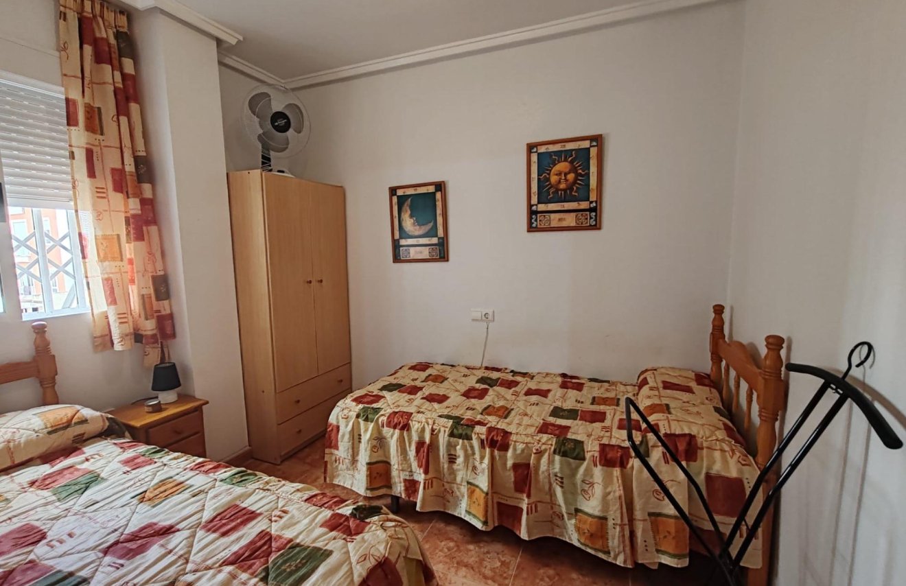 Reventa - Apartamento - Torrevieja - Playa del Cura