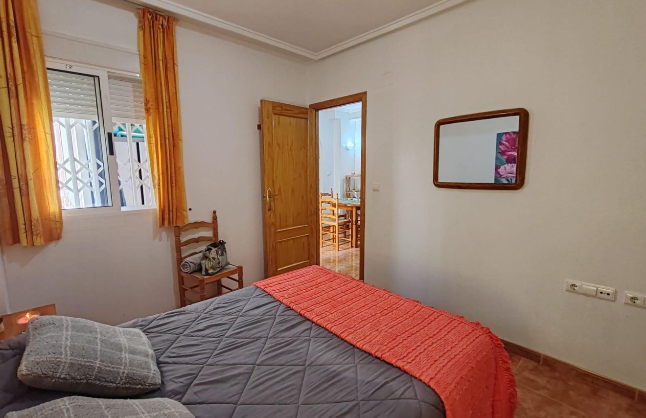 Reventa - Apartamento - Torrevieja - Playa del Cura