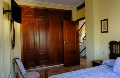 Reventa - Chalet - Orihuela - Orihuela Ciudad