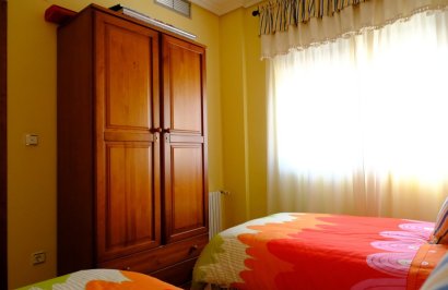 Reventa - Chalet - Orihuela - Orihuela Ciudad