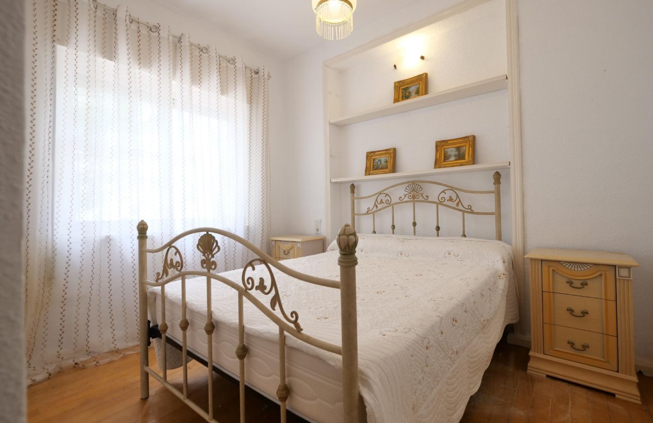 Reventa - Chalet - Torrevieja - Los balcones