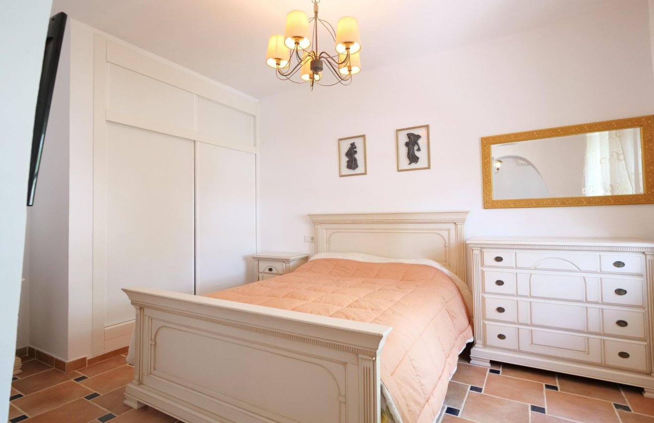 Reventa - Chalet - Torrevieja - Los balcones