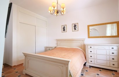 Reventa - Chalet - Torrevieja - Los balcones