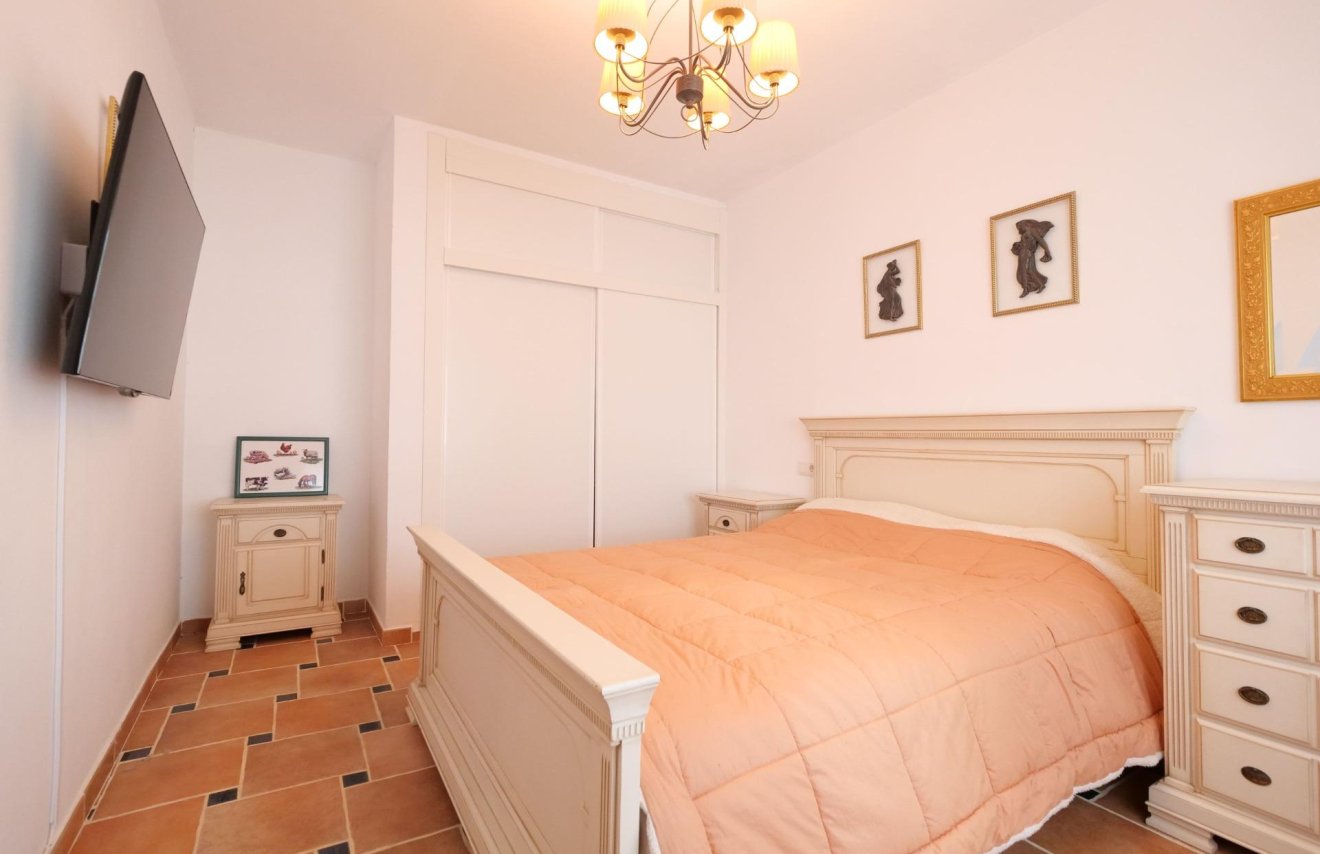 Reventa - Chalet - Torrevieja - Los balcones