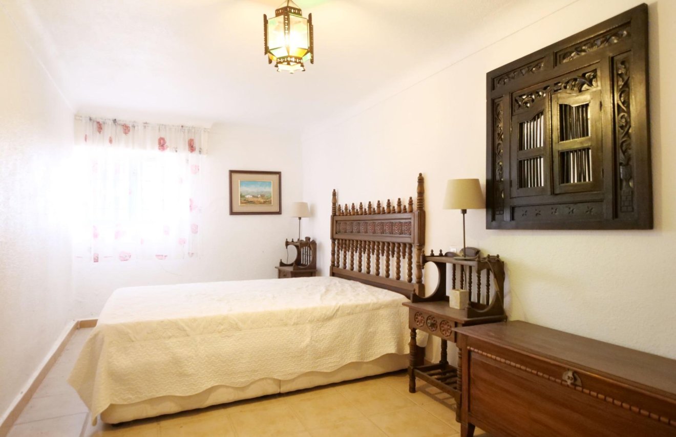 Reventa - Chalet - Torrevieja - Los balcones