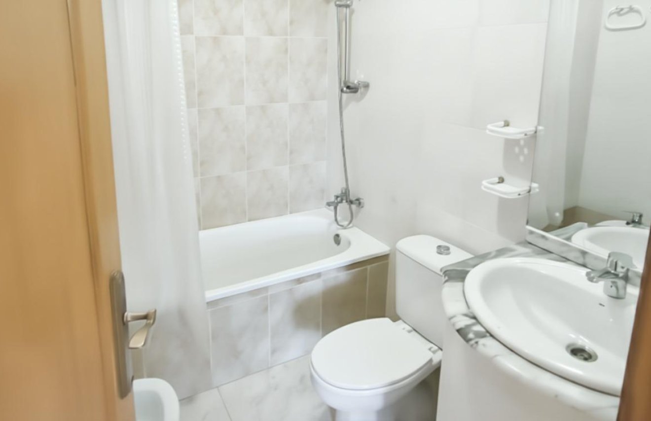 Reventa - Apartamento - Torrevieja - Punta prima