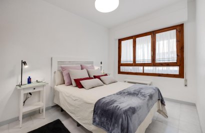 Resale - Apartamento - Torrevieja - Centro