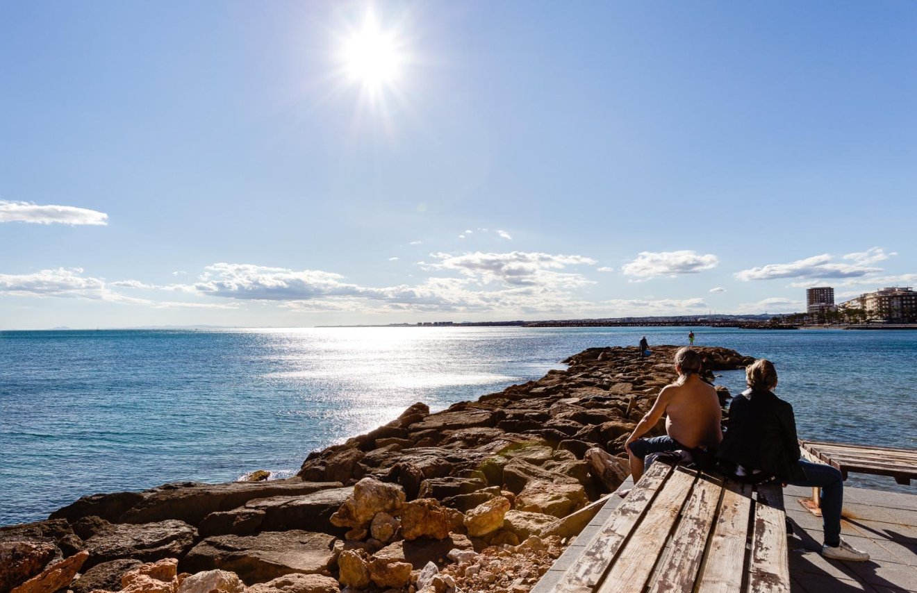 Resale - Apartamento - Torrevieja - Centro