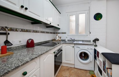 Resale - Apartamento - Torrevieja - Playa del Cura