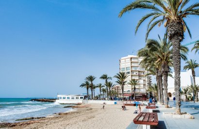 Resale - Apartamento - Torrevieja - Playa del Cura