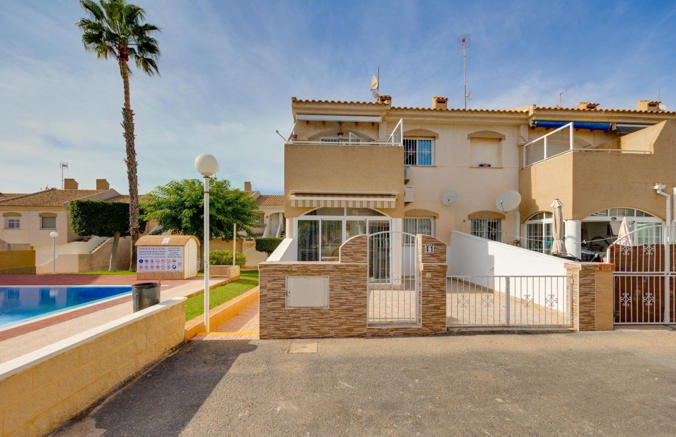 Reventa - Bungalow Planta Baja - Torrevieja - Aguas nuevas 2