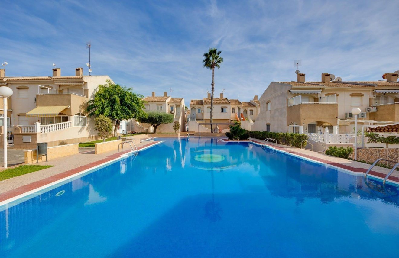 Reventa - Bungalow Planta Baja - Torrevieja - Aguas nuevas 2