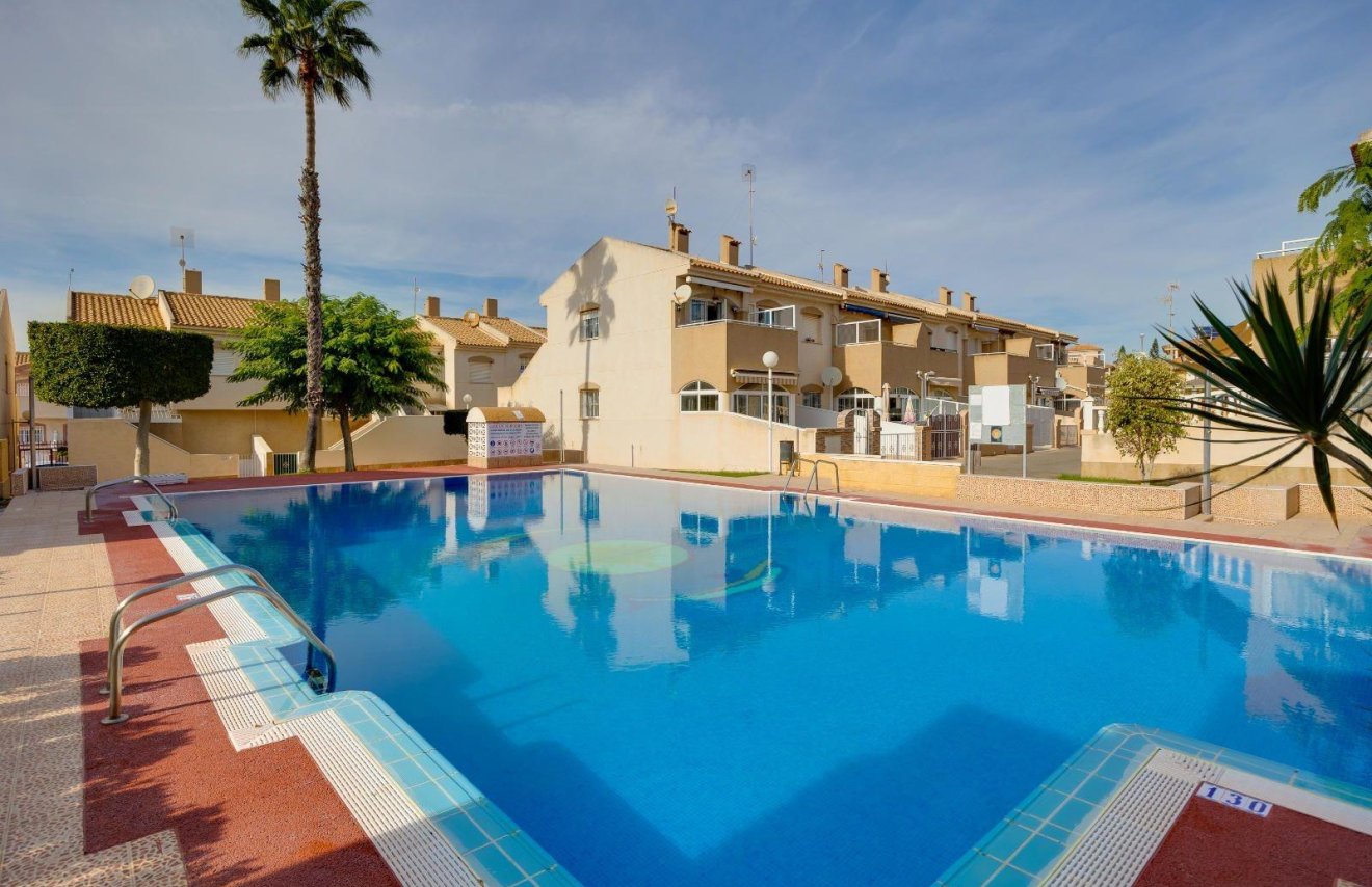 Reventa - Bungalow Planta Baja - Torrevieja - Aguas nuevas 2
