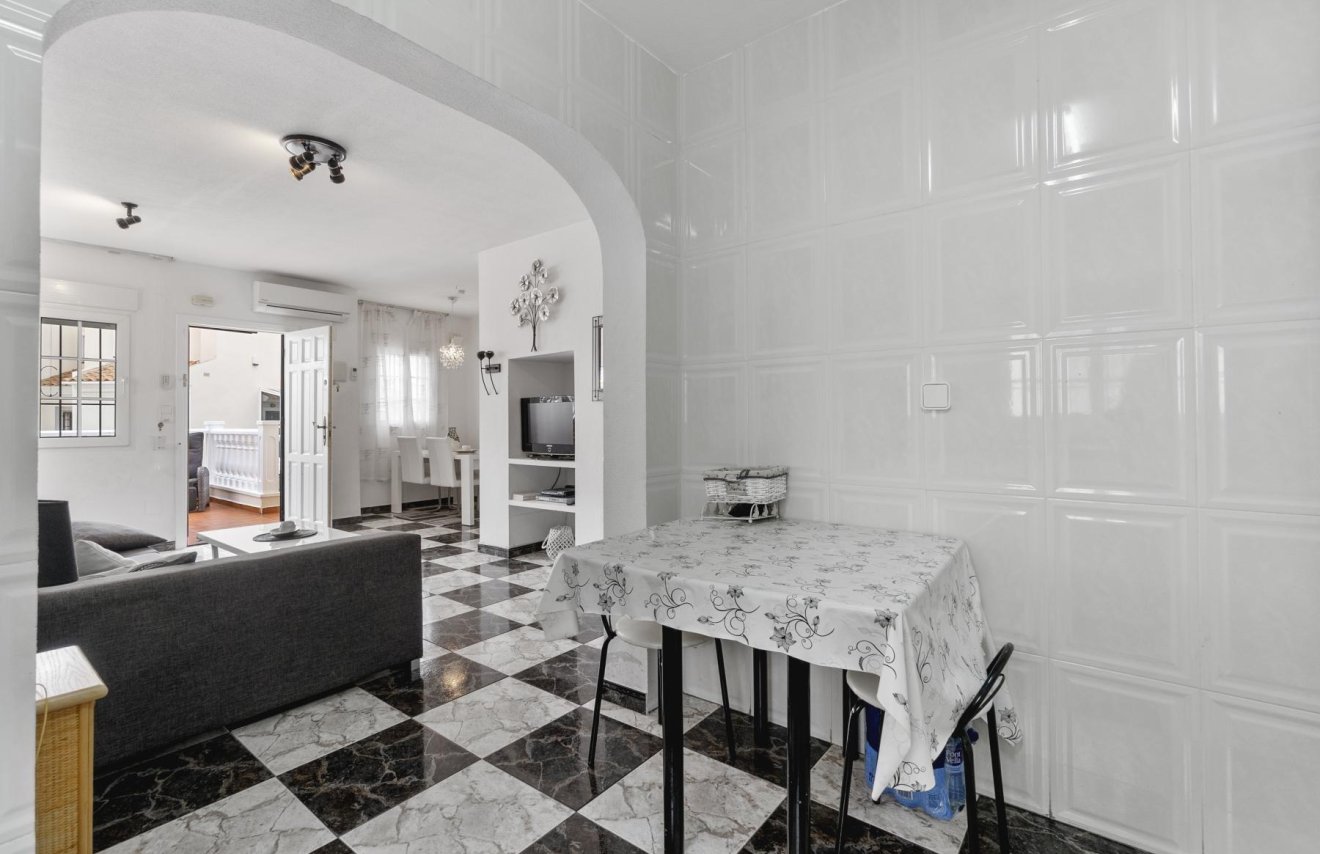 Resale - Townhouse - Orihuela Costa - Playa Flamenca