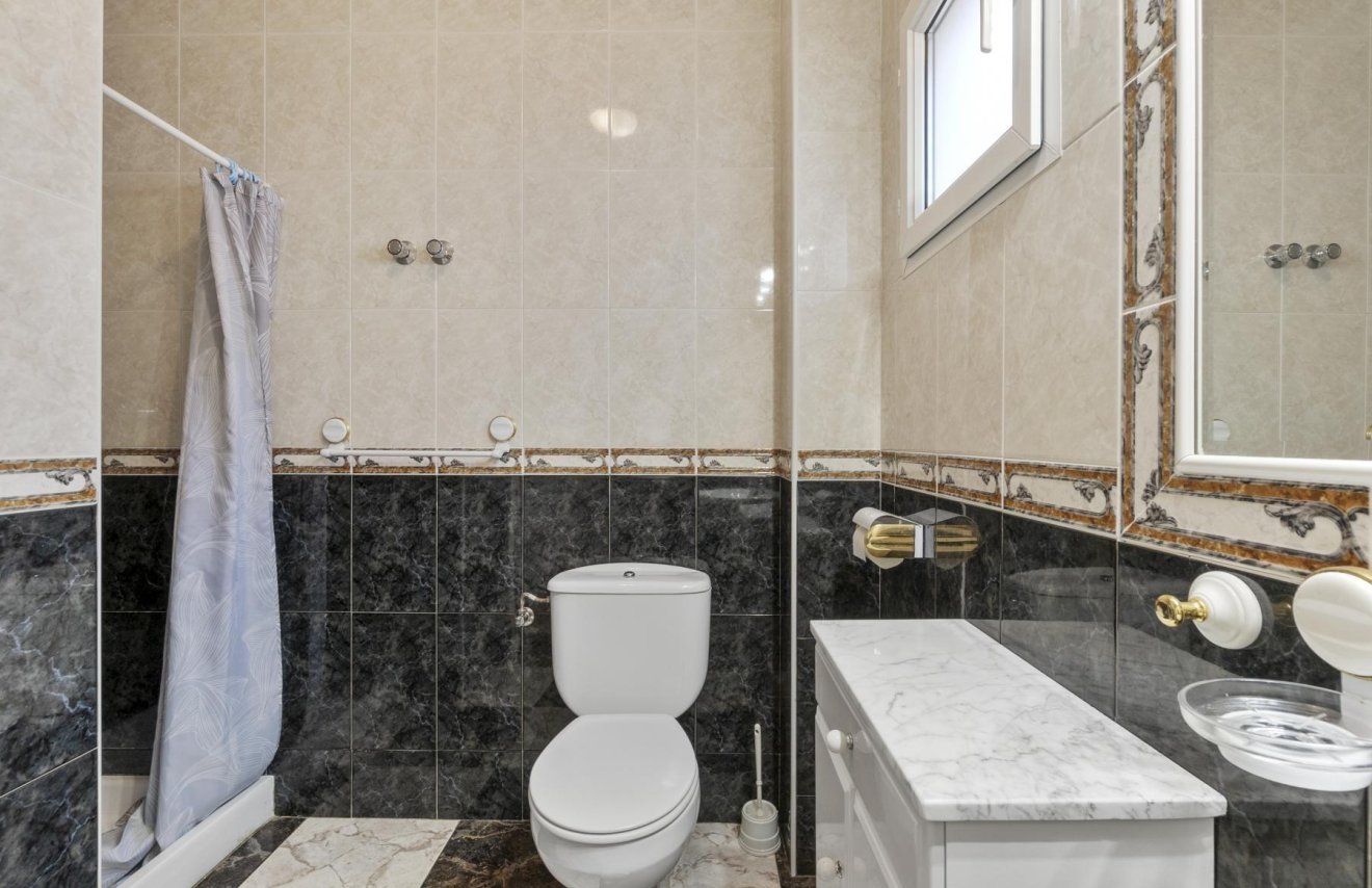 Resale - Townhouse - Orihuela Costa - Playa Flamenca