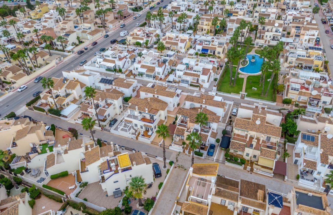 Resale - Townhouse - Orihuela Costa - Playa Flamenca