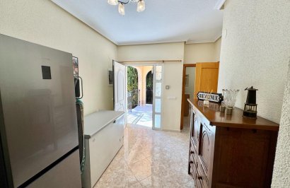 Resale - Villa - Dolores - CMNO. ESCORREDOR