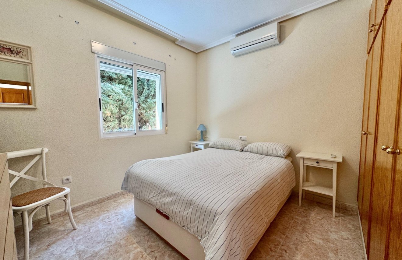 Resale - Villa - Dolores - CMNO. ESCORREDOR