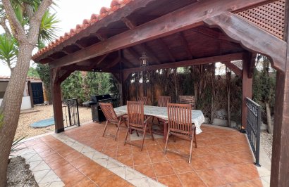 Resale - Villa - Dolores - CMNO. ESCORREDOR