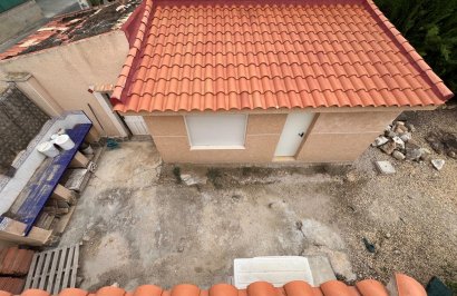 Resale - Villa - Dolores - CMNO. ESCORREDOR