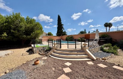 Resale - Villa - Dolores - CMNO. ESCORREDOR