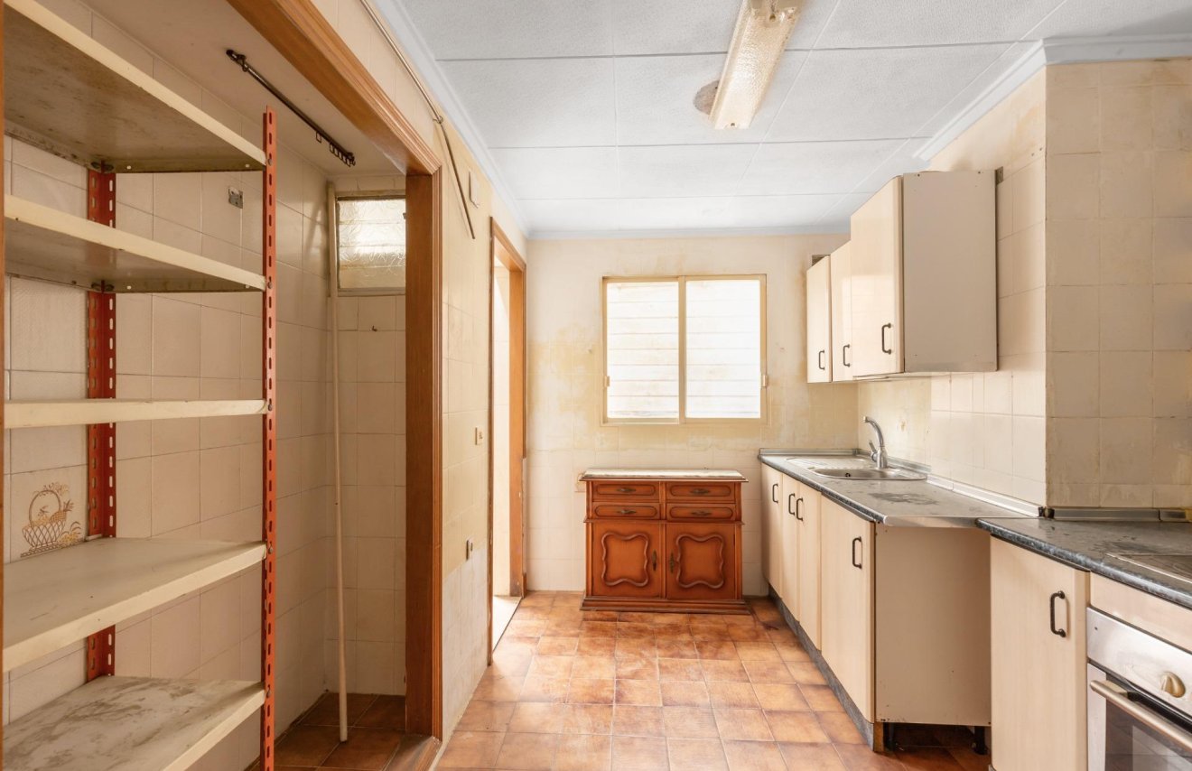 Resale - Apartamento - Torrevieja - Habaneras