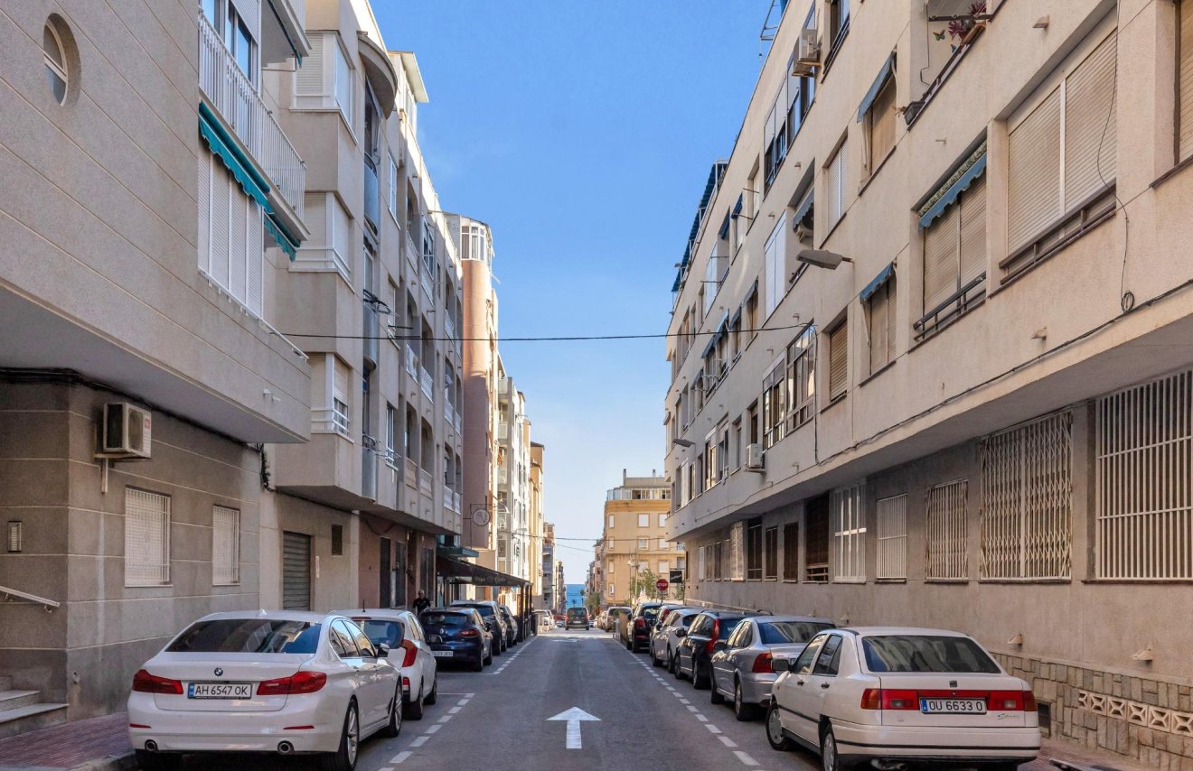Resale - Apartamento - Torrevieja - Habaneras