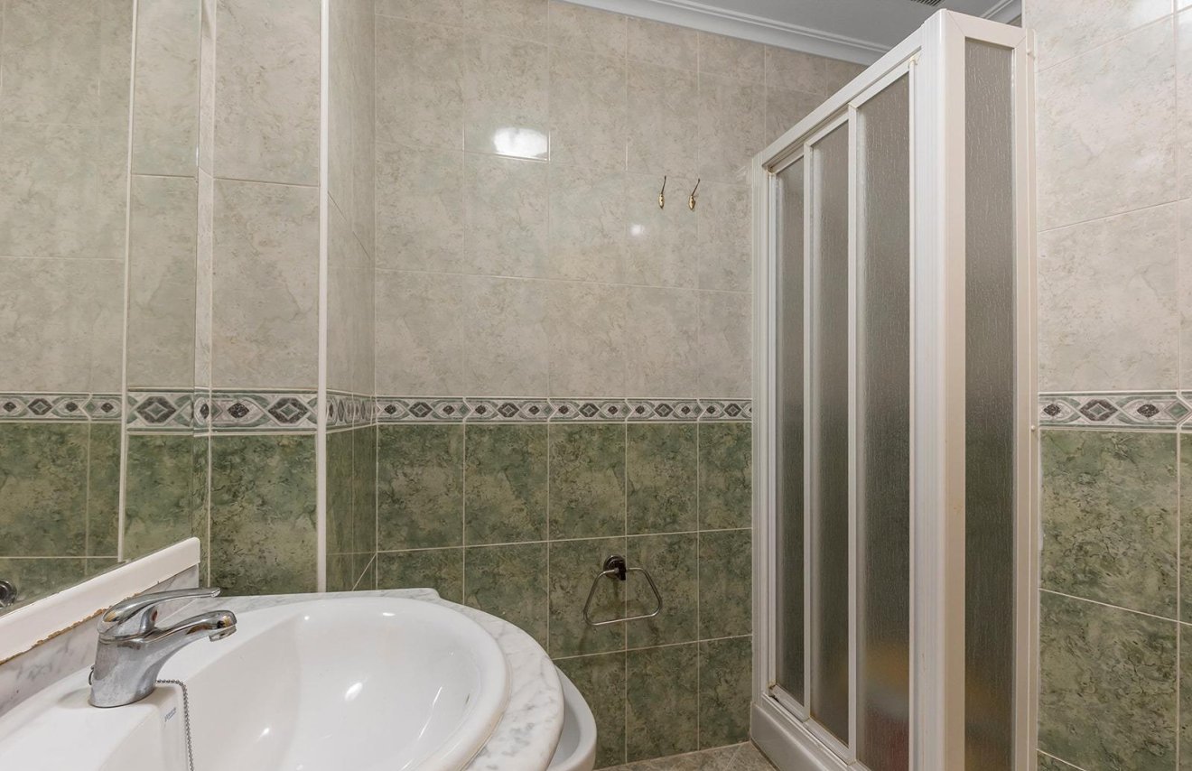 Revente - Planta baja - Torrevieja - La Mata