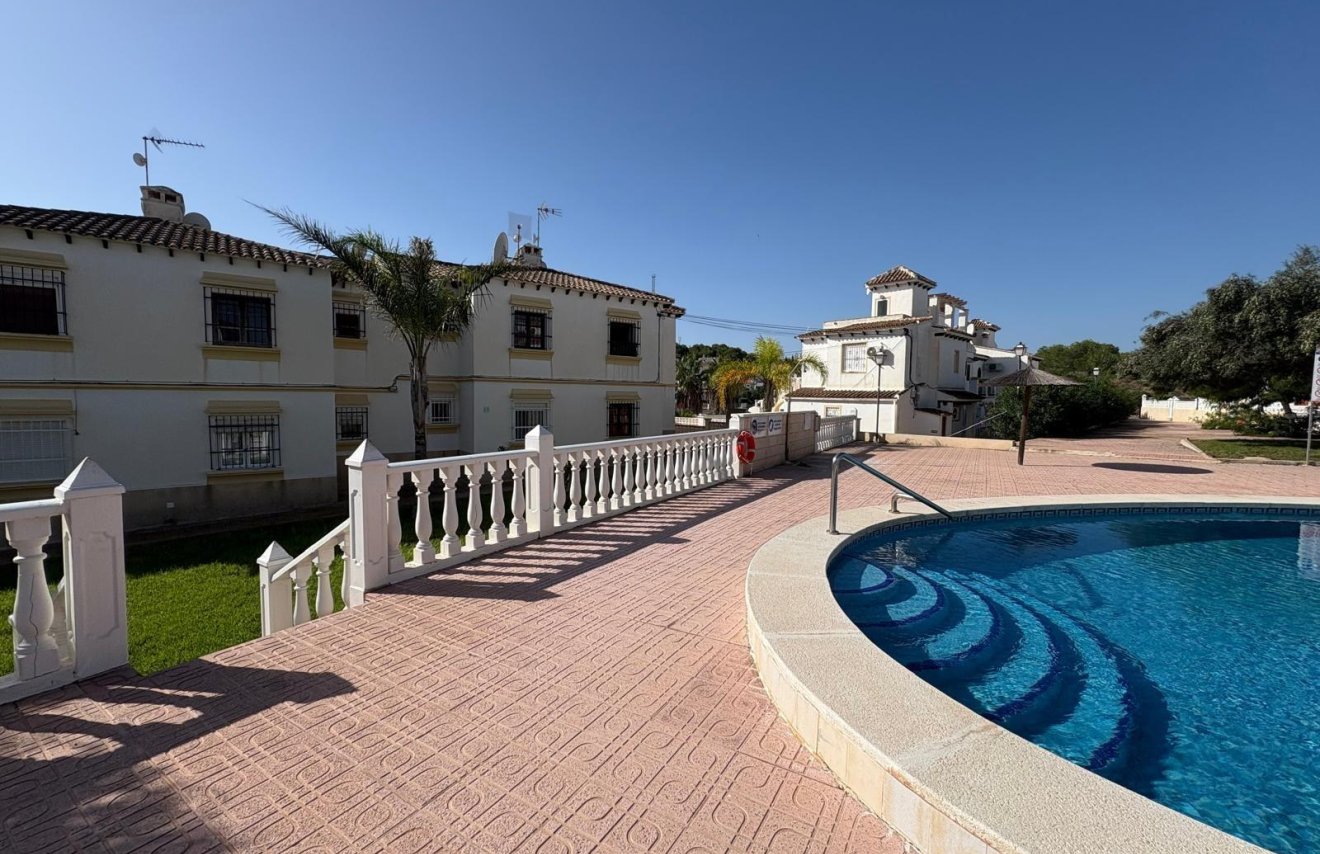 Reventa - Bungalow Planta Baja - San Miguel de Salinas - BLUE LAGOON