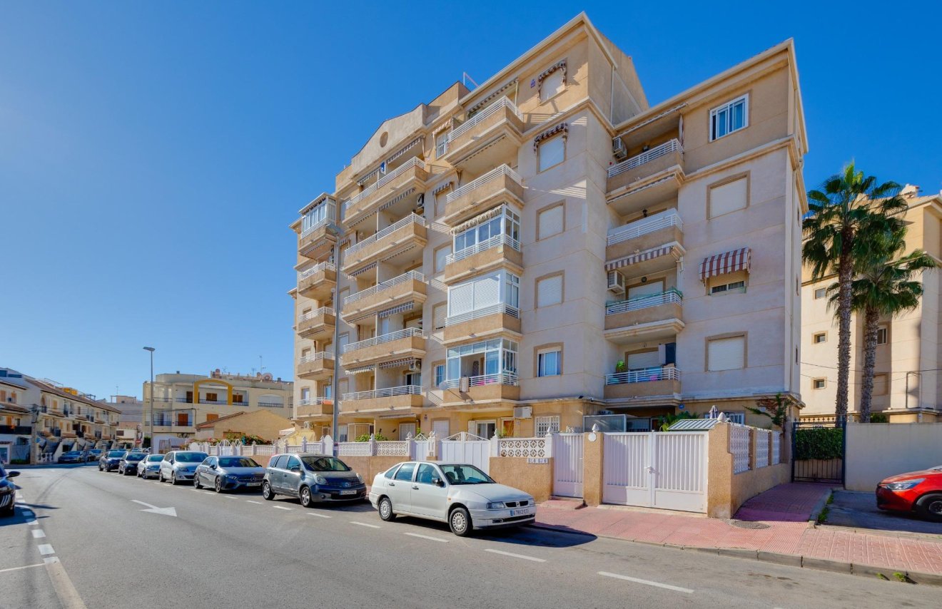 Revente - Planta baja - Torrevieja - Playa de los Locos