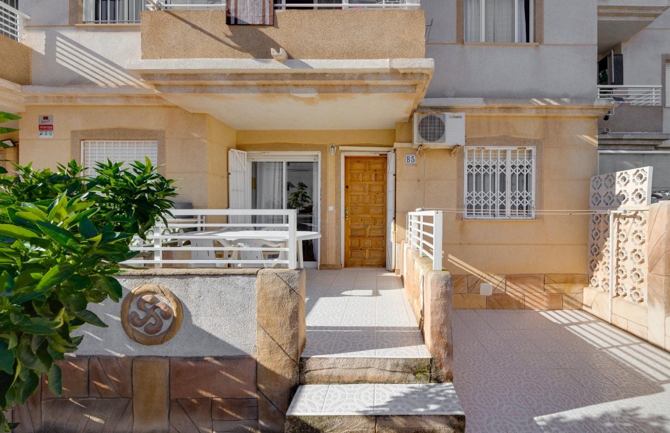 Revente - Planta baja - Torrevieja - Playa de los Locos