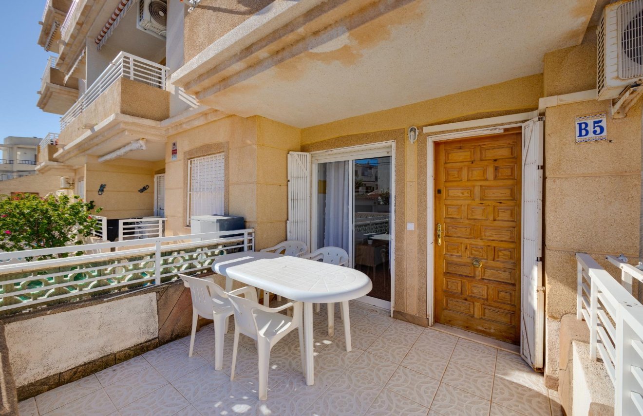 Revente - Planta baja - Torrevieja - Playa de los Locos