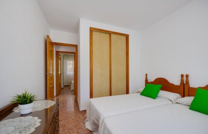 Revente - Planta baja - Torrevieja - Playa de los Locos