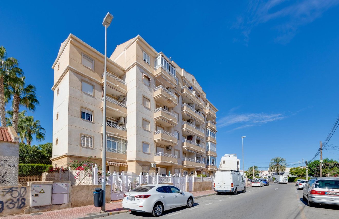 Revente - Planta baja - Torrevieja - Playa de los Locos