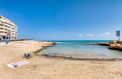 Revente - Planta baja - Torrevieja - Playa de los Locos