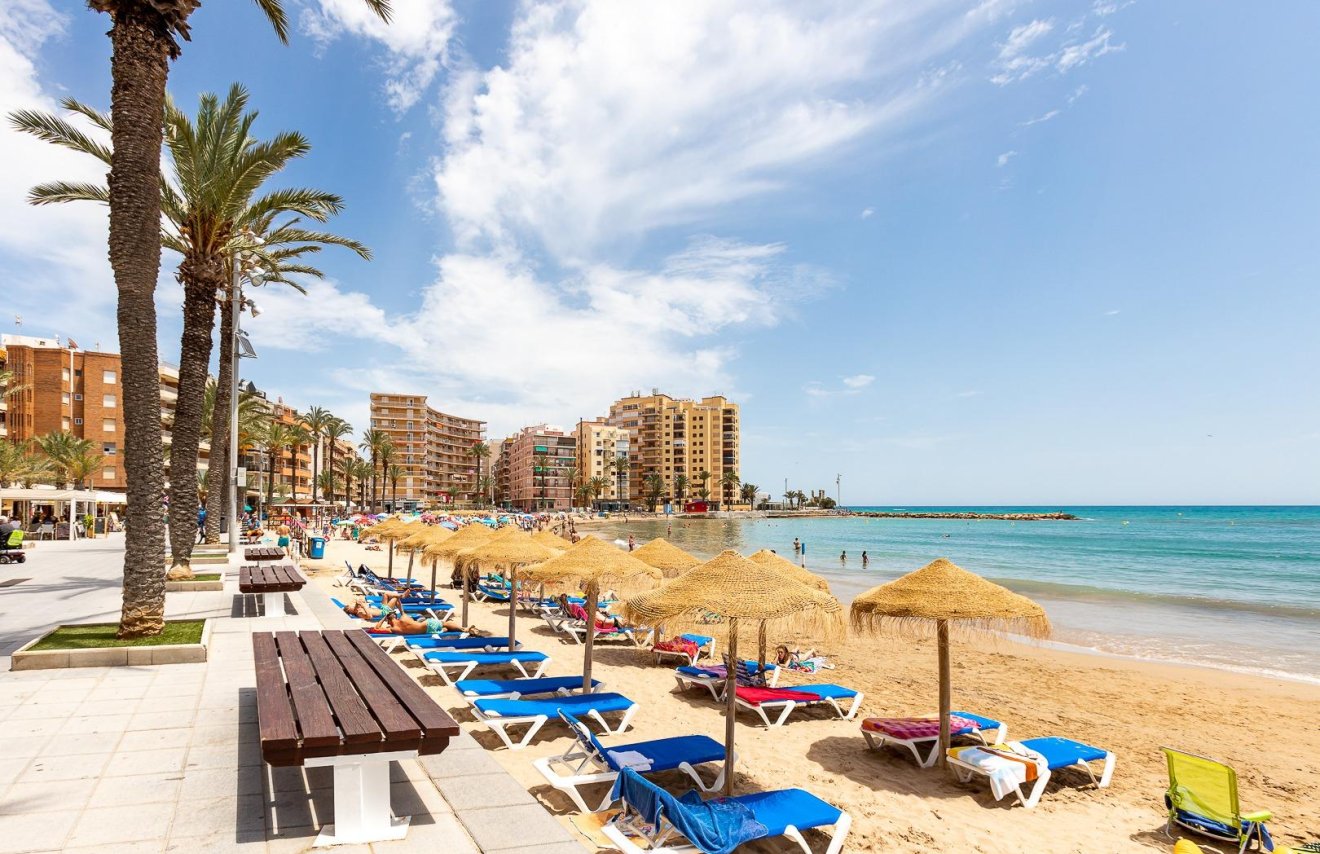 Revente - Planta baja - Torrevieja - Playa de los Locos