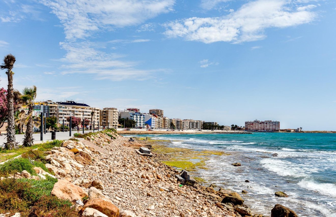 Revente - Planta baja - Torrevieja - Playa de los Locos