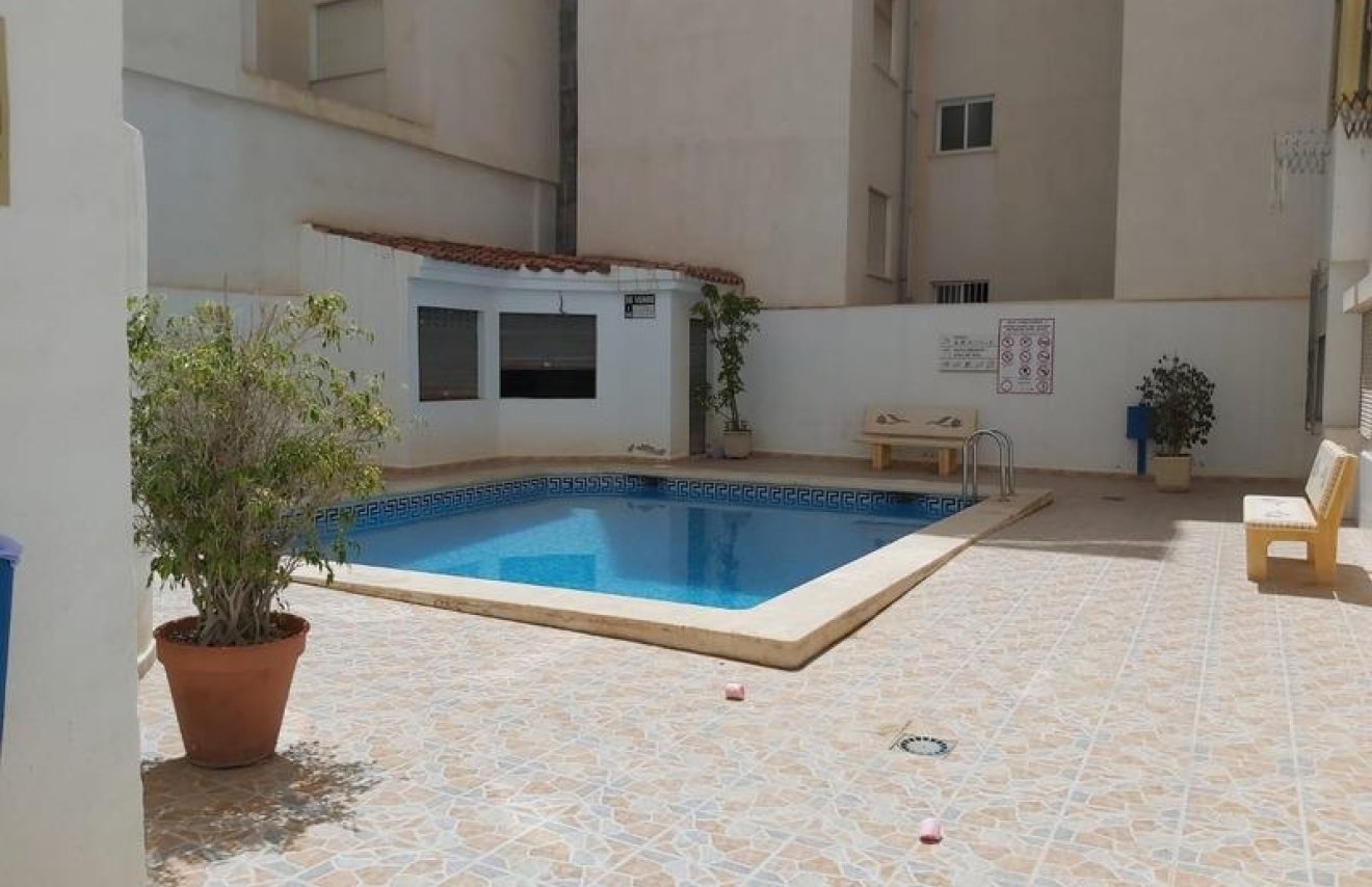 Revente - Apartamento - Torrevieja - Playa del Cura