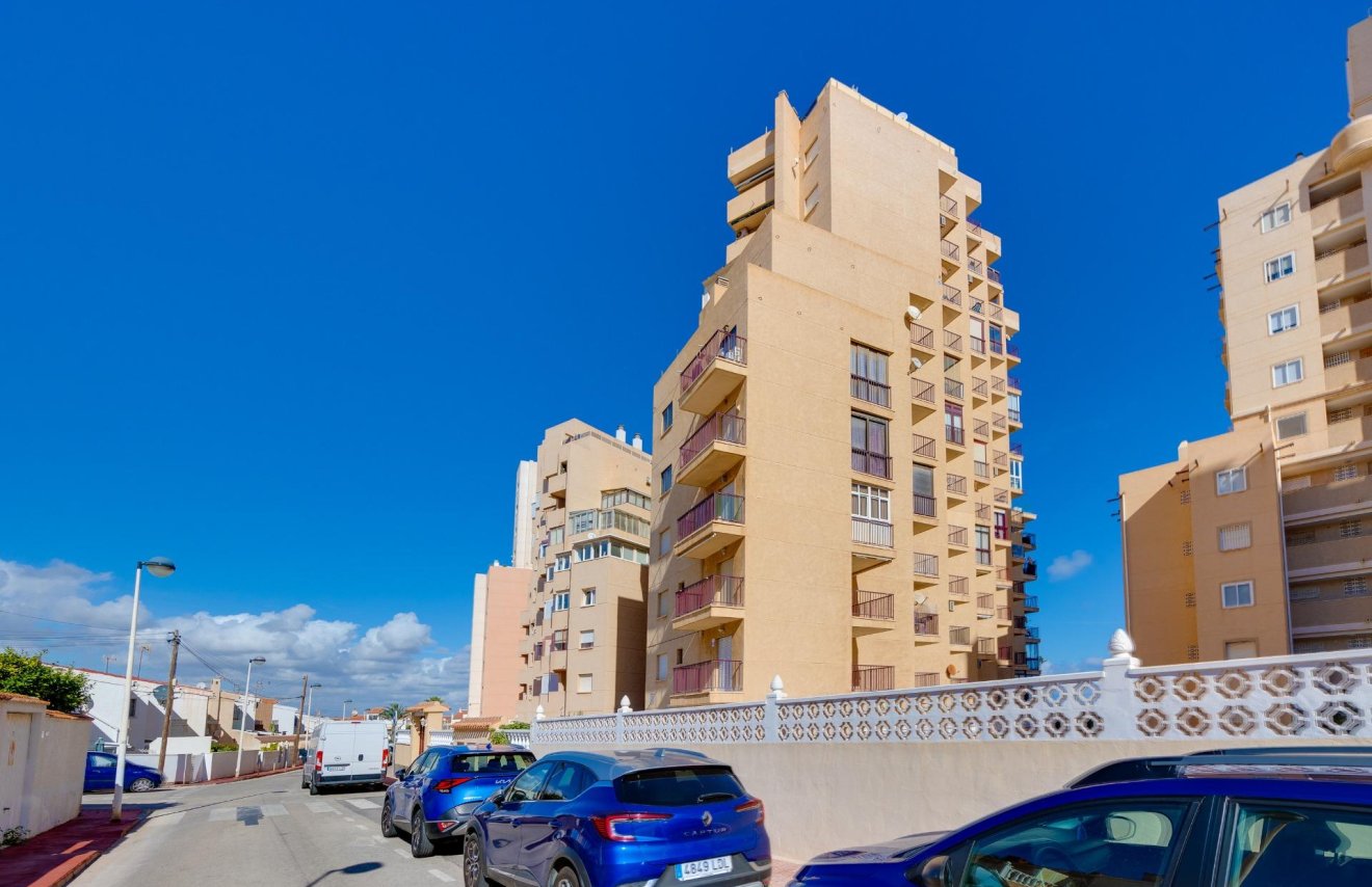 Revente - Apartamento - Torrevieja - La Mata