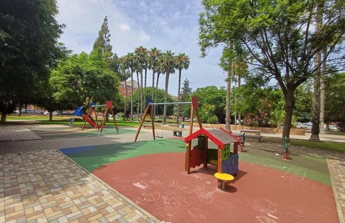 Resale - Apartamento - Torrevieja - Acequion