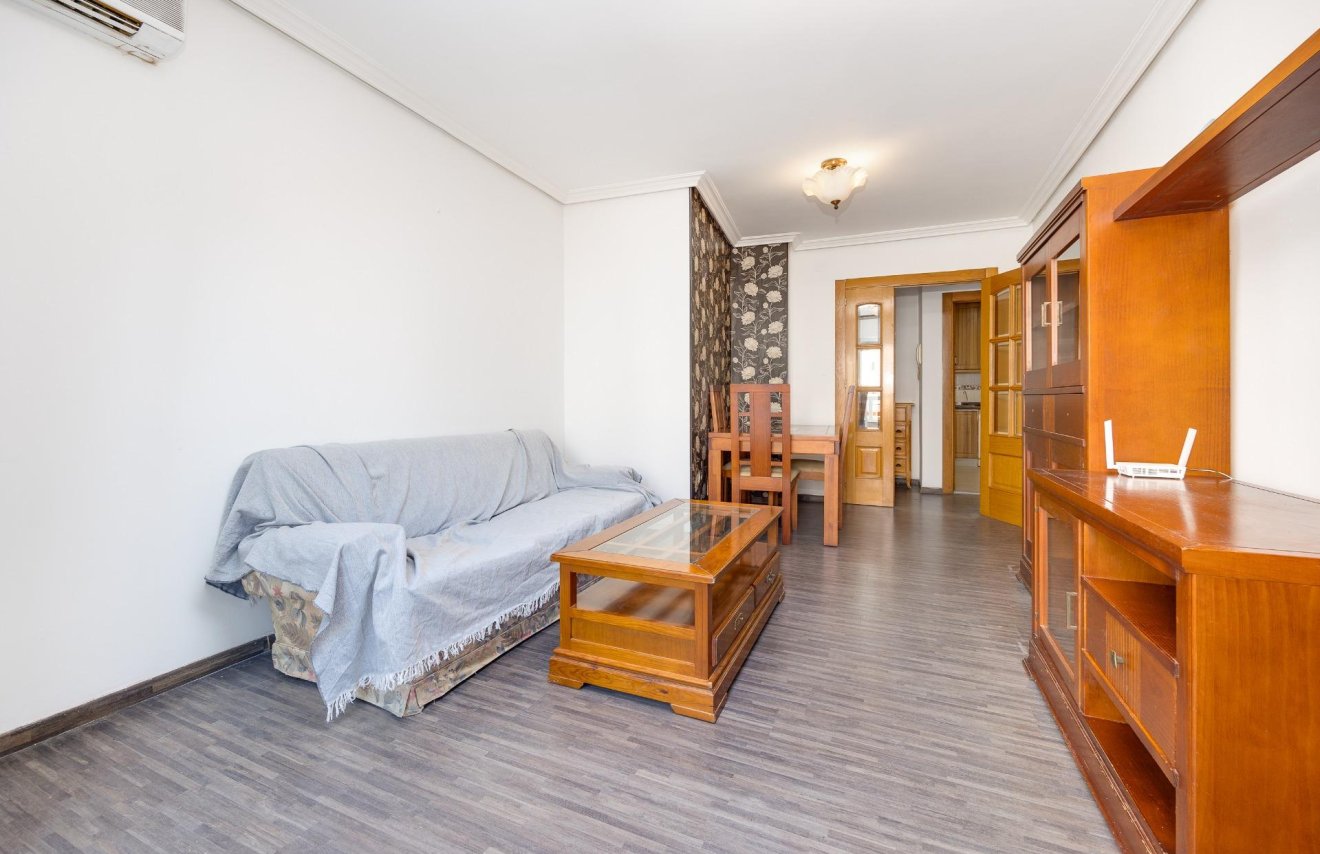 Revente - Apartamento - Torrevieja - Centro